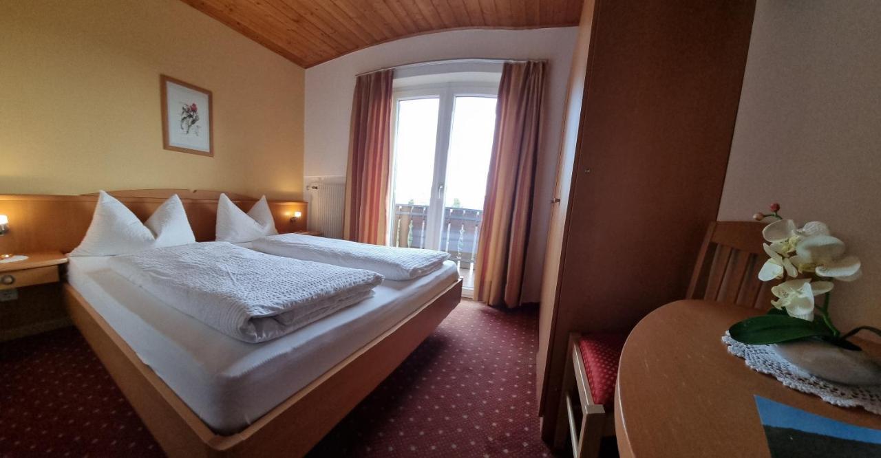 Reiterhof Edelweiss Hotel Jenesien Eksteriør billede